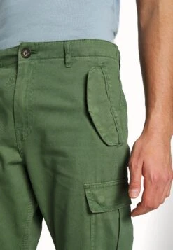 Redefined Rebel Cargobroek - Greener Pastures -Redefined Rebel 017002c5a76c48df8febacc8476137b4