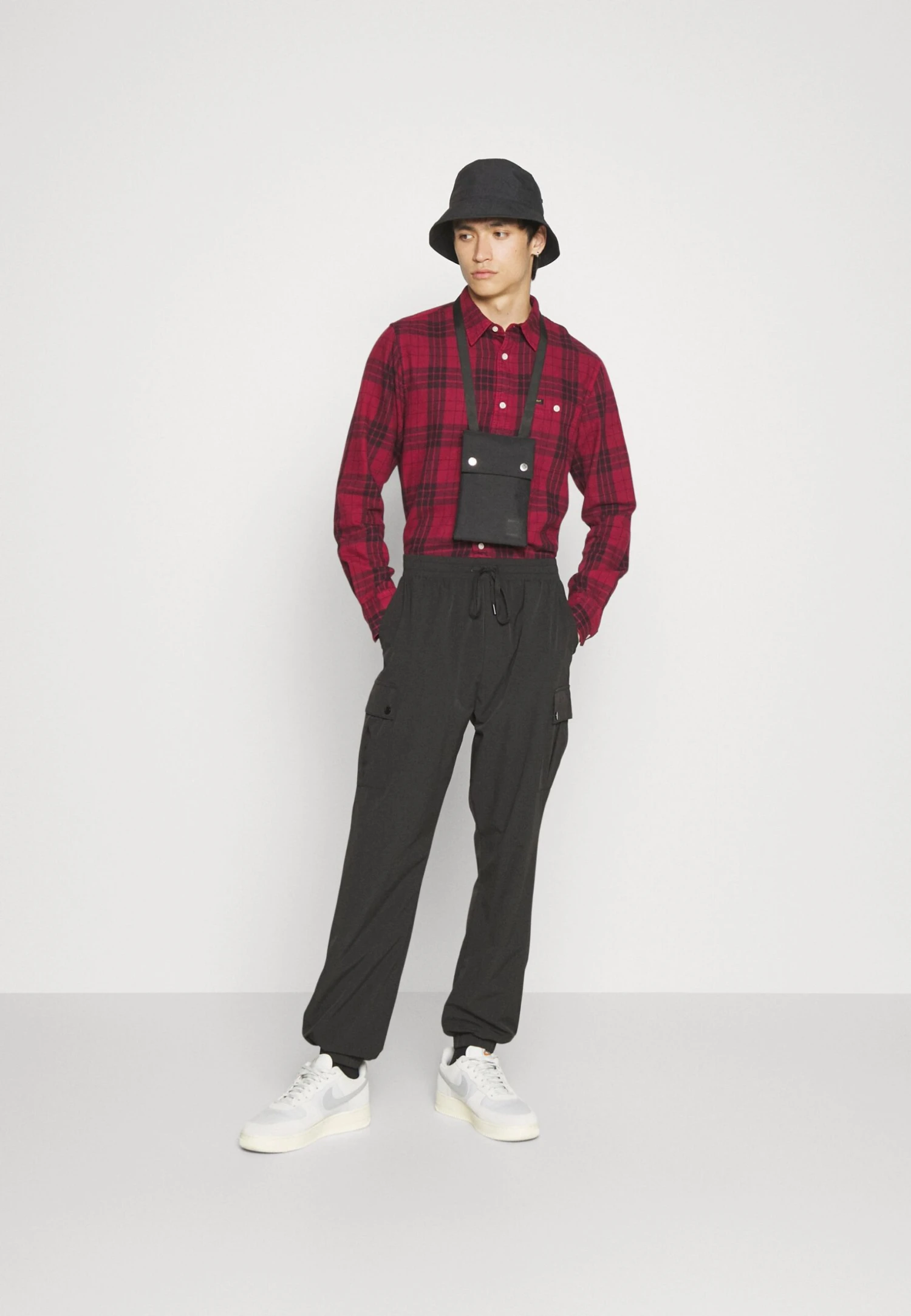 Redefined Rebel Patrick Pants - Cargobroek - Black 4 Redefined Rebel Patrick Pants - Cargobroek - Black - Afbeelding 2