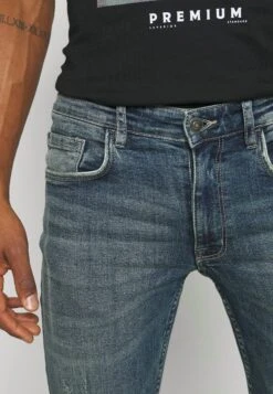 Redefined Rebel Stockholm Destroy - Slim Fit Jeans - Rex Indigo 11 Redefined Rebel Stockholm Destroy - Slim Fit Jeans - Rex Indigo -Redefined Rebel 10d532c06ff5450e9ecfd5c5a2aaa483