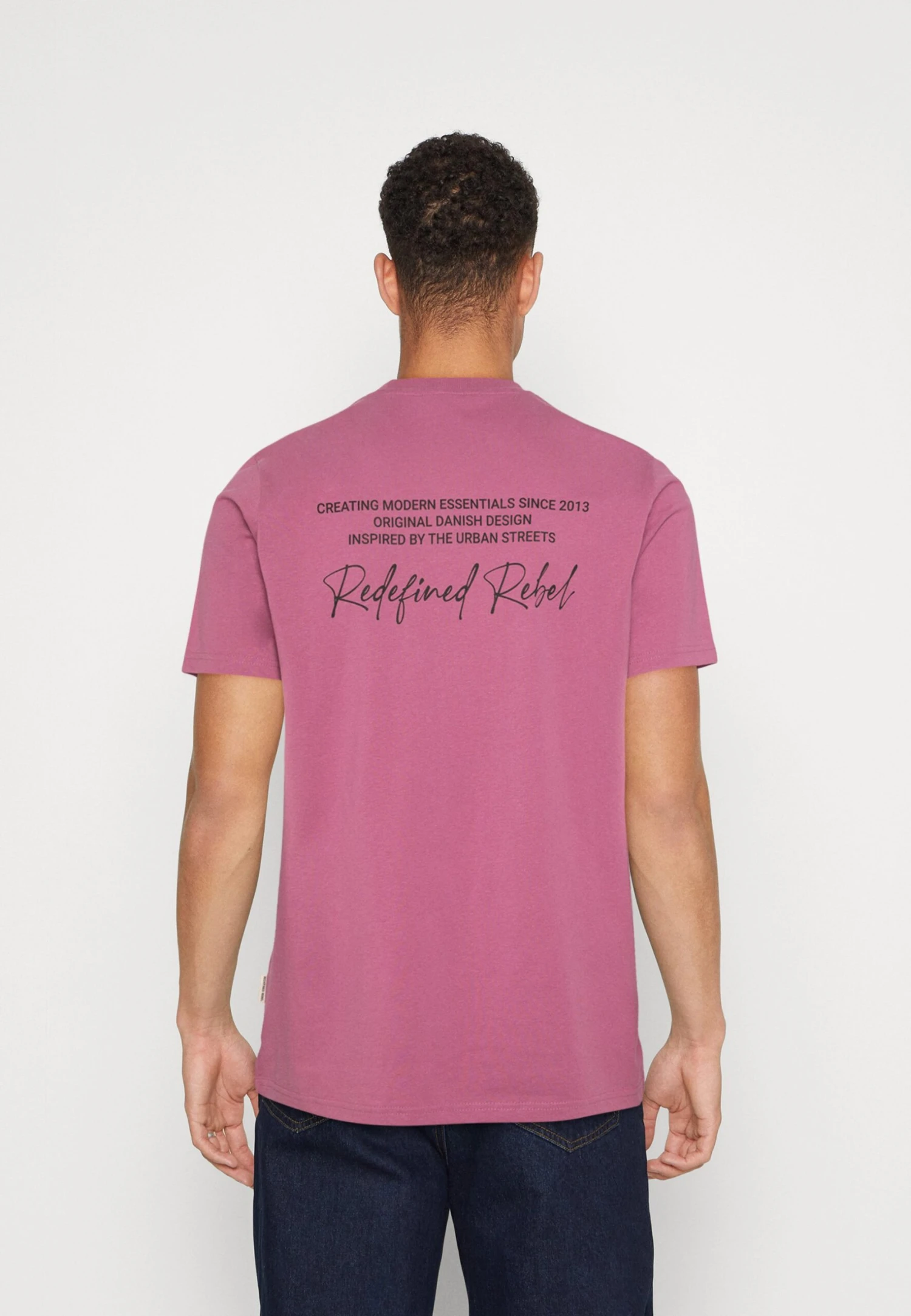 Redefined Rebel Rroliver Tee Unisex - T-Shirt Print - Mellow Mauve 5 Redefined Rebel Rroliver Tee Unisex - T-Shirt Print - Mellow Mauve - Afbeelding 3