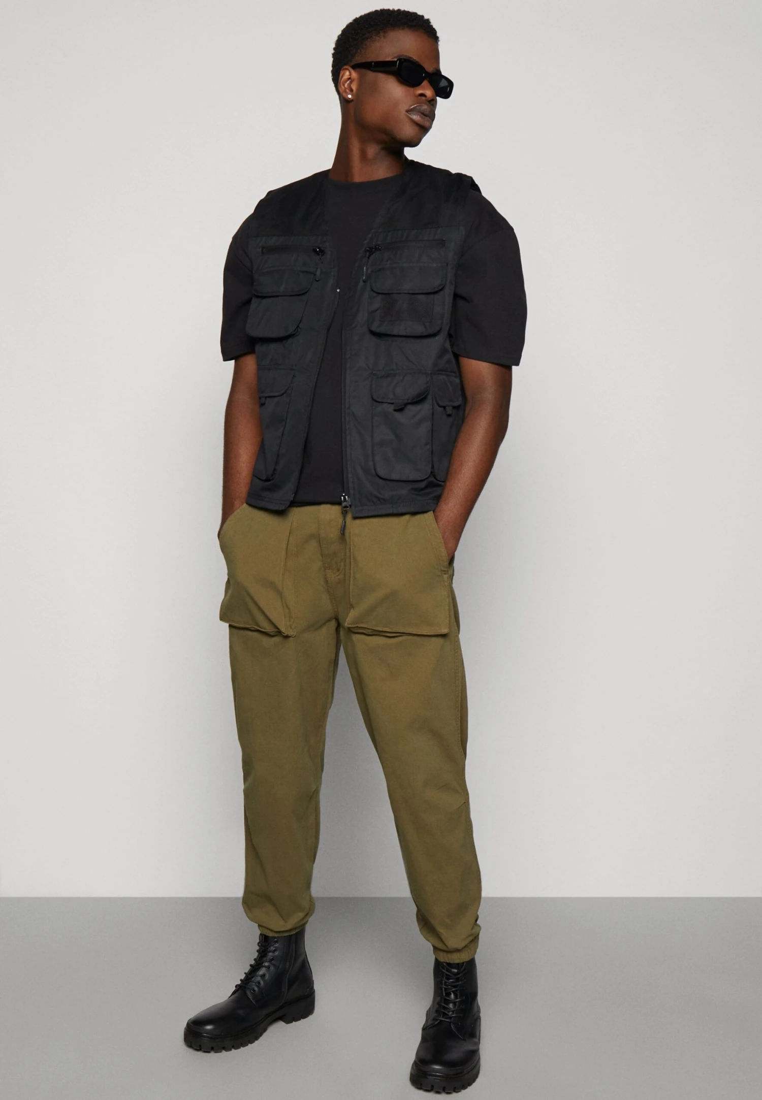 Redefined Rebel Nova- Broek - Dark Olive 6 Redefined Rebel Nova- Broek - Dark Olive - Afbeelding 4