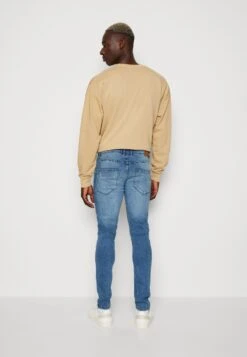 Redefined Rebel Rrstockholm Jeans - Straight Leg Jeans - Smooth Indigo Destroy 10 Redefined Rebel Rrstockholm Jeans - Straight Leg Jeans - Smooth Indigo Destroy -Redefined Rebel 153c5c7f0ee840c38b353e9ef1c7944e