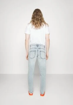 Redefined Rebel Detroit - Slim Fit Jeans - Bleach -Redefined Rebel 18ab074614964395a98d64dc7dd264d2