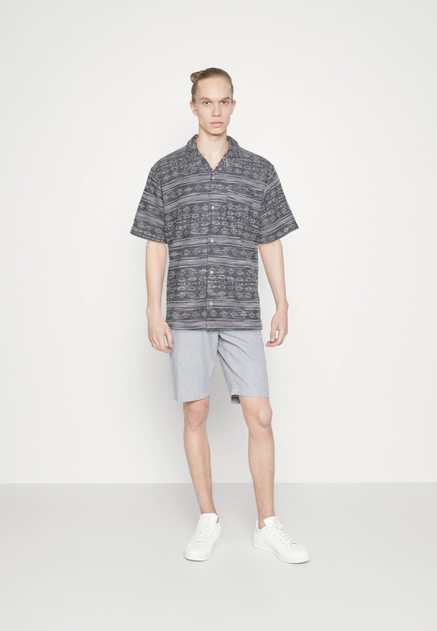 Redefined Rebel Rralvin- Overhemd - Navy 4 Redefined Rebel Rralvin- Overhemd - Navy - Afbeelding 2