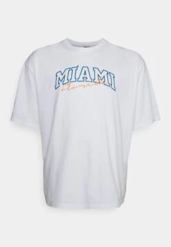 Redefined Rebel Sago Tee - T-Shirt Print - White -Redefined Rebel 2a61be0a3ffa4d86ba7bc7650d325f39