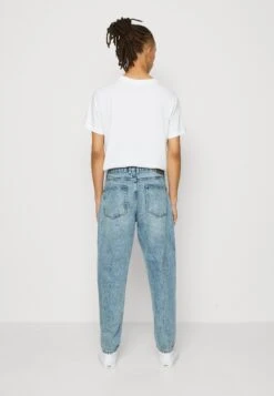 Redefined Rebel Kyoto - Relaxed Fit Jeans - Bleach -Redefined Rebel 2cfb492d627e4bc7a01cbca6c57d7c3d