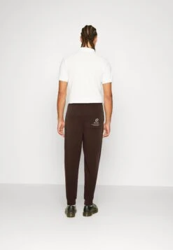 Redefined Rebel Jad Pants - Trainingsbroek - Chocolate Brown -Redefined Rebel 39e53a0c5d8a4dcbb94c2711a43b4728