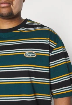 Redefined Rebel Tucker Tee - T-Shirt Print - Flame Orange 13 Redefined Rebel Tucker Tee - T-Shirt Print - Flame Orange -Redefined Rebel 3d6c42fbf1c046b18616b2163bdb2f66