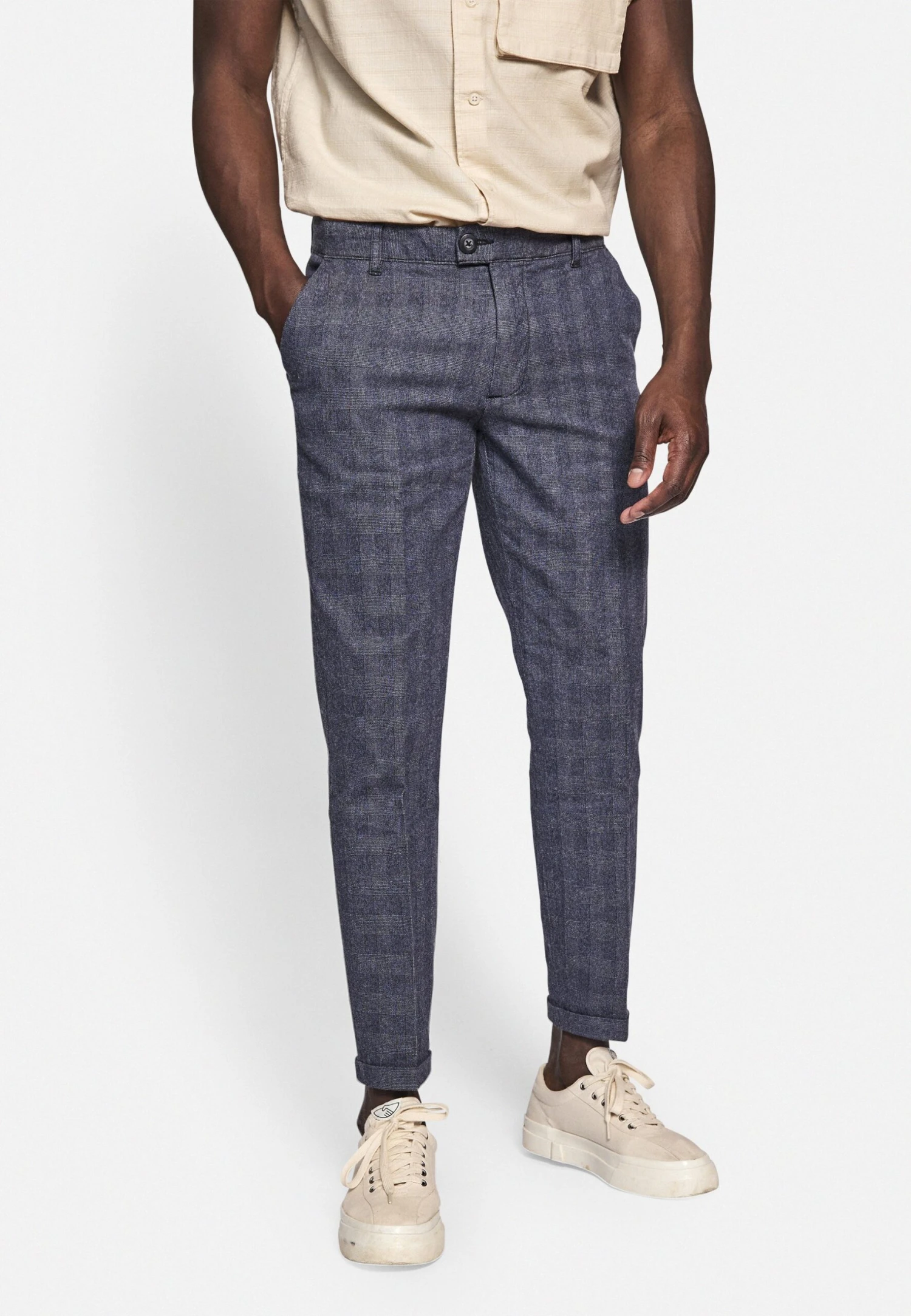 Redefined Rebel Ercan Cropped Pants - Broek - Silky Blue 3 Redefined Rebel Ercan Cropped Pants - Broek - Silky Blue