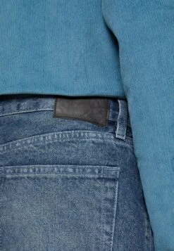 Redefined Rebel Rrrome Jeans - Straight Leg Jeans - Mucho Blue 13 Redefined Rebel Rrrome Jeans - Straight Leg Jeans - Mucho Blue -Redefined Rebel 4dd3d51a6bb043b08ccf3e92cbf6d335