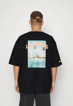 Redefined Rebel Sago Tee - T-Shirt Print - Black 12 Redefined Rebel Sago Tee - T-Shirt Print - Black -Redefined Rebel 5c43b733320f47f4b717d7a4efaa30f4