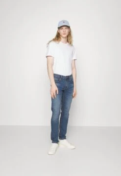 Redefined Rebel Copenhagen- Slim Fit Jeans - Medium Blue -Redefined Rebel 63c79a89a4cd46d995898e08fc811ada