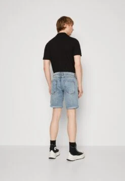 Redefined Rebel Stockholm- Jeansshort - Blue -Redefined Rebel 68f3b0e68ded44a594addbdfaf781d7a