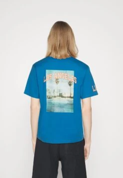 Redefined Rebel Rrsago Tee - T-Shirt Print - Blue Aster -Redefined Rebel 71de09824dad44b4a10ade3690ef091a