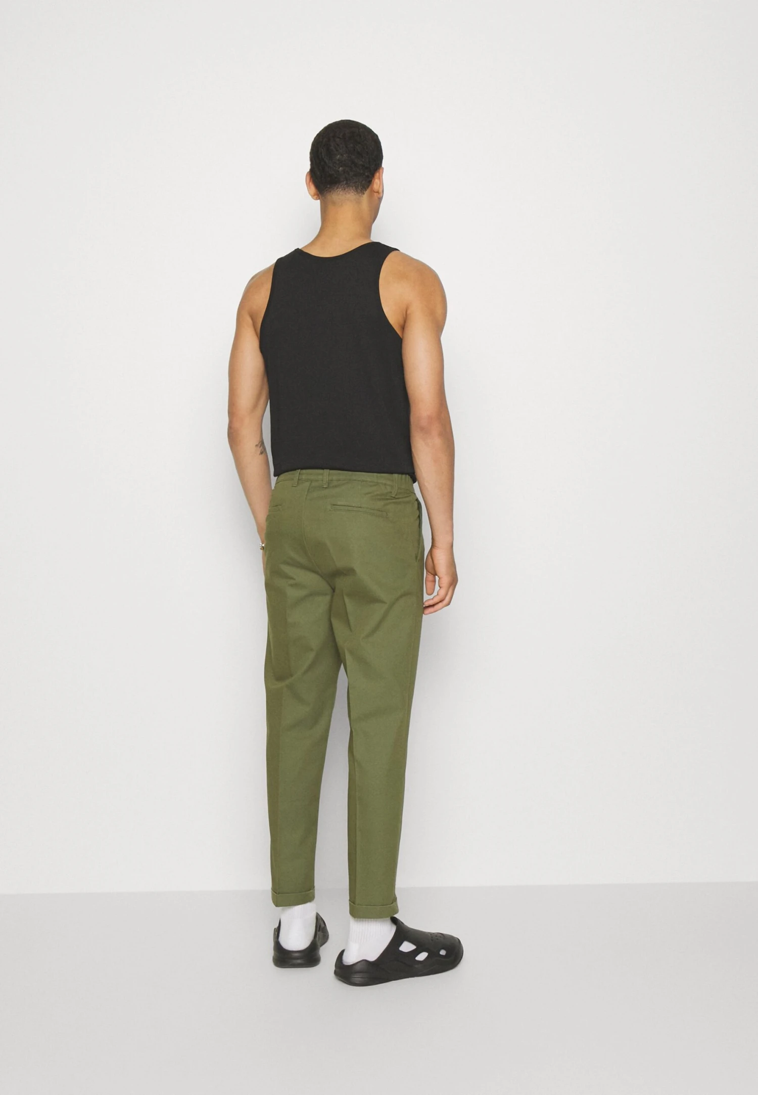 Redefined Rebel Rrkevin Pants - Chino - Cypress 5 Redefined Rebel Rrkevin Pants - Chino - Cypress - Afbeelding 3