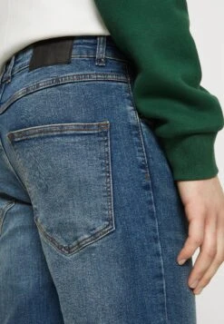 Redefined Rebel Rrstockholm Jeans - Straight Leg Jeans - Joy Blue 13 Redefined Rebel Rrstockholm Jeans - Straight Leg Jeans - Joy Blue -Redefined Rebel 782d7e15cde541819c3f167046df9731