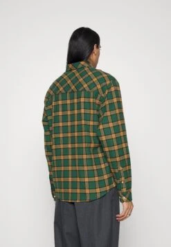 Redefined Rebel Houston Shirt - Overhemd - Green 10 Redefined Rebel Houston Shirt - Overhemd - Green -Redefined Rebel 7b66cd1470a243bdb267fbaaccba3ae5