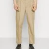 Redefined Rebel Rrkevin Pants - Chino - Kelp -Redefined Rebel 7ca42cacbd4d4b799c19317d72a301c4