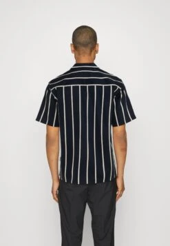 Redefined Rebel Duke - Overhemd - Navy Blazer 9 Redefined Rebel Duke - Overhemd - Navy Blazer -Redefined Rebel 90a458cf335a47d495e238a494c4880c