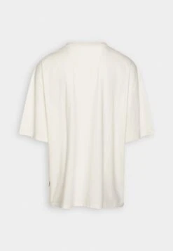 Redefined Rebel Lee Tee Plus - T-Shirt Print - Pristine 13 Redefined Rebel Lee Tee Plus - T-Shirt Print - Pristine -Redefined Rebel 911798762cfa4471be9e28b8a1d8d7cf