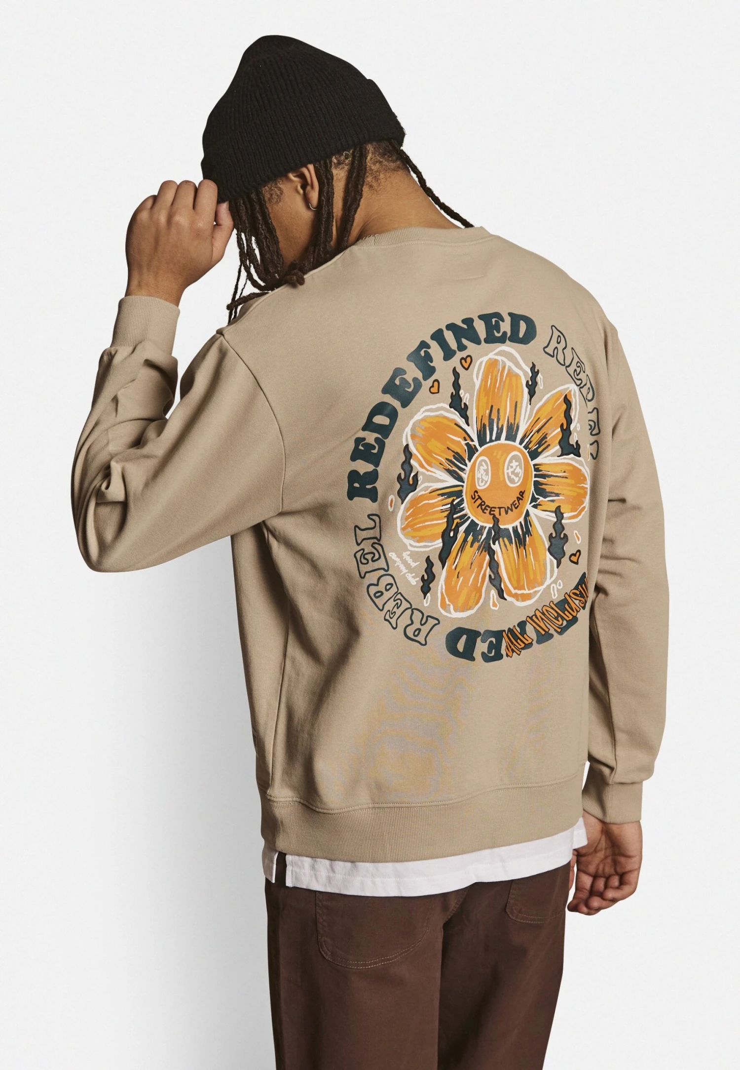 Redefined Rebel Rafael- Sweater - String 4 Redefined Rebel Rafael- Sweater - String - Afbeelding 2