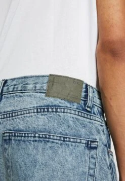 Redefined Rebel Kyoto - Relaxed Fit Jeans - Bleach -Redefined Rebel 968a9bbff89a4c828514eba7b6dd2650