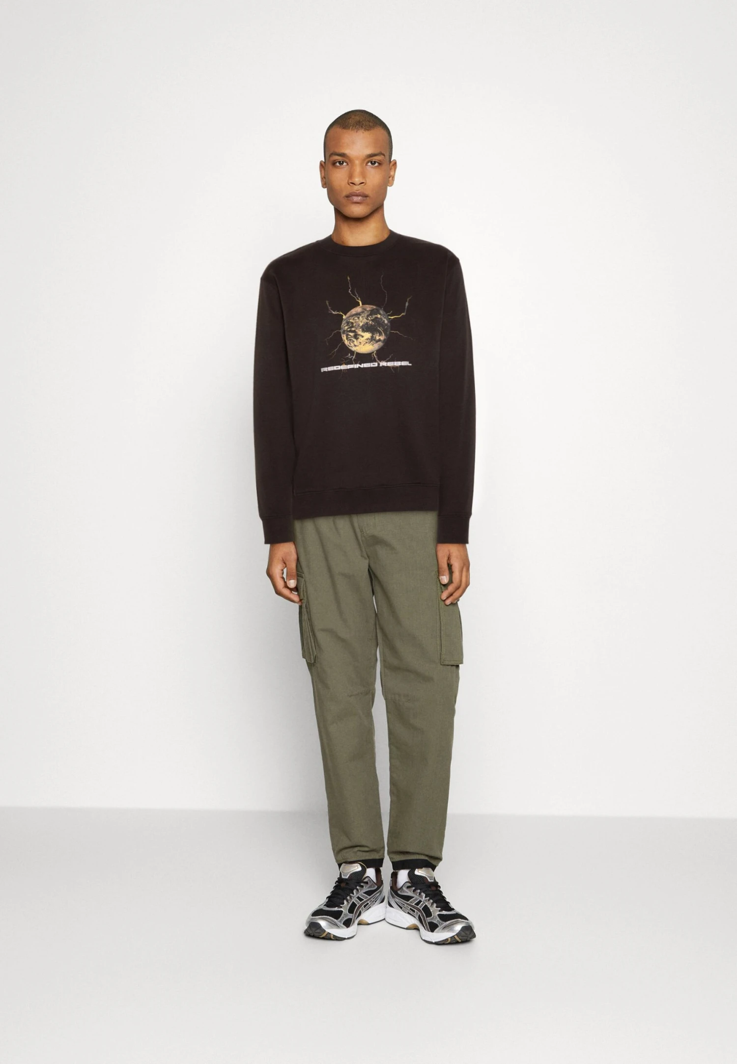 Redefined Rebel Rrdarius - Sweater - Bristol Black 4 Redefined Rebel Rrdarius - Sweater - Bristol Black - Afbeelding 2