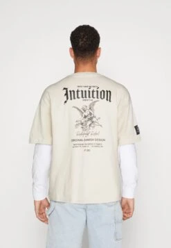 Redefined Rebel Rrdeacon Tee Unisex - Longsleeve - Pumice Stone 9 Redefined Rebel Rrdeacon Tee Unisex - Longsleeve - Pumice Stone -Redefined Rebel 9db0418966ef4269aacf227e09e17d81