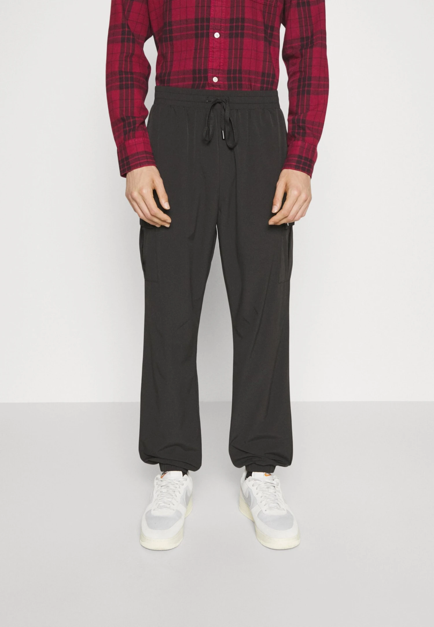 Redefined Rebel Patrick Pants - Cargobroek - Black 3 Redefined Rebel Patrick Pants - Cargobroek - Black