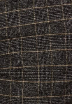 Redefined Rebel Romeo Pants- Broek - Black Check 11 Redefined Rebel Romeo Pants- Broek - Black Check -Redefined Rebel bd1191a016424cf5a5bea392ee4305ac