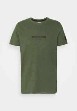 Redefined Rebel Rrguti Tee - T-Shirt Print - Thyme 13 Redefined Rebel Rrguti Tee - T-Shirt Print - Thyme -Redefined Rebel c21d83ba5e3440e2a2ab561e23e2e1da