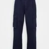 Redefined Rebel Gibson Pants - Cargobroek - Navy Blazer 2 Redefined Rebel Gibson Pants - Cargobroek - Navy Blazer -Redefined Rebel c43e1b50e4df4752b1fb42c50056240f