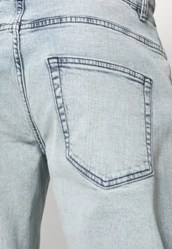 Redefined Rebel Detroit - Slim Fit Jeans - Bleach -Redefined Rebel cd98dc3344ac48a7a924513e3b671d9e