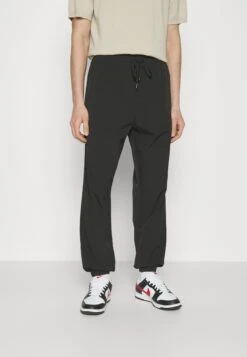 Redefined Rebel Charlie Pants - Trainingsbroek - Black