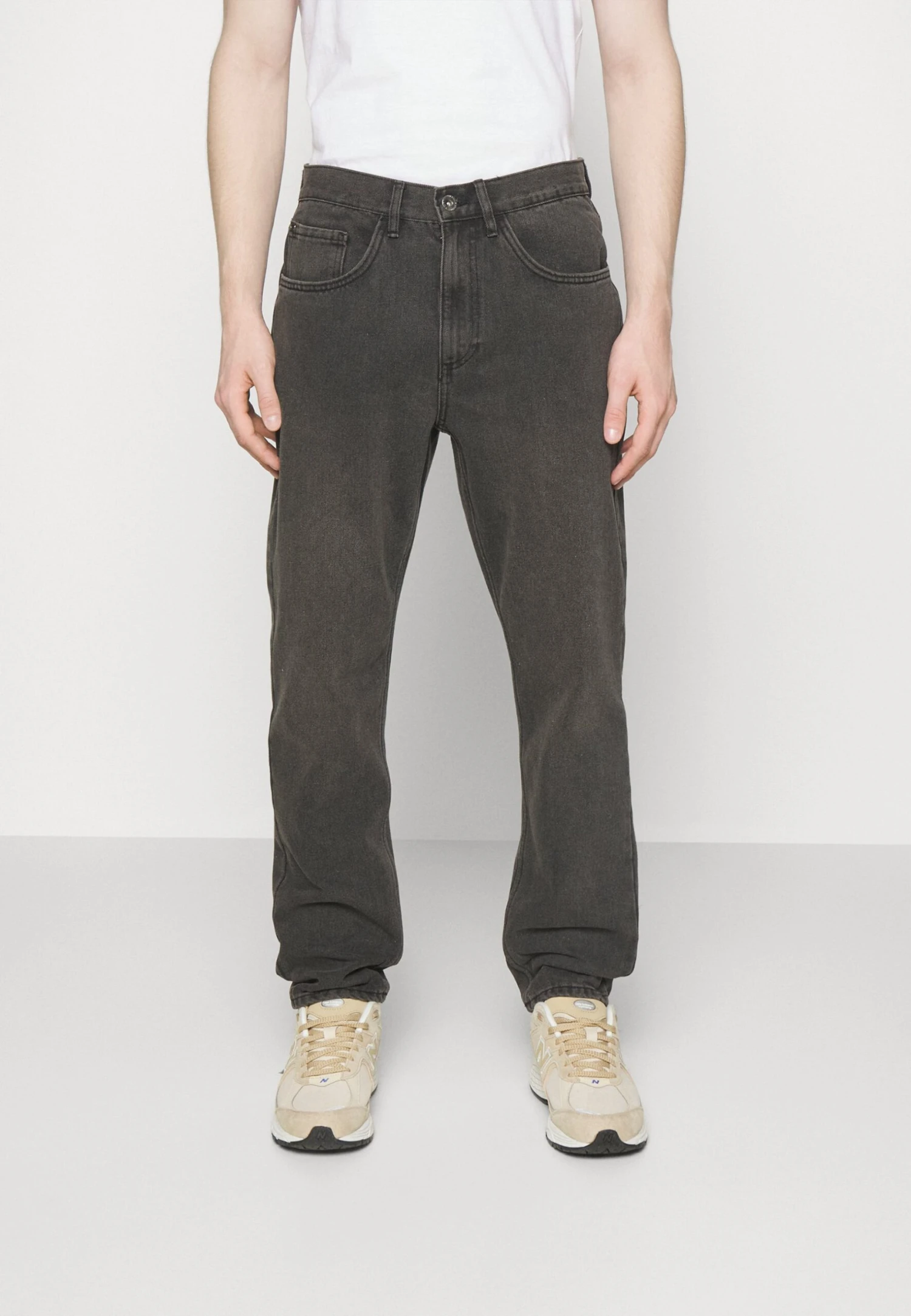 Redefined Rebel Manchester- Straight Leg Jeans - Black Grey 3 Redefined Rebel Manchester- Straight Leg Jeans - Black Grey