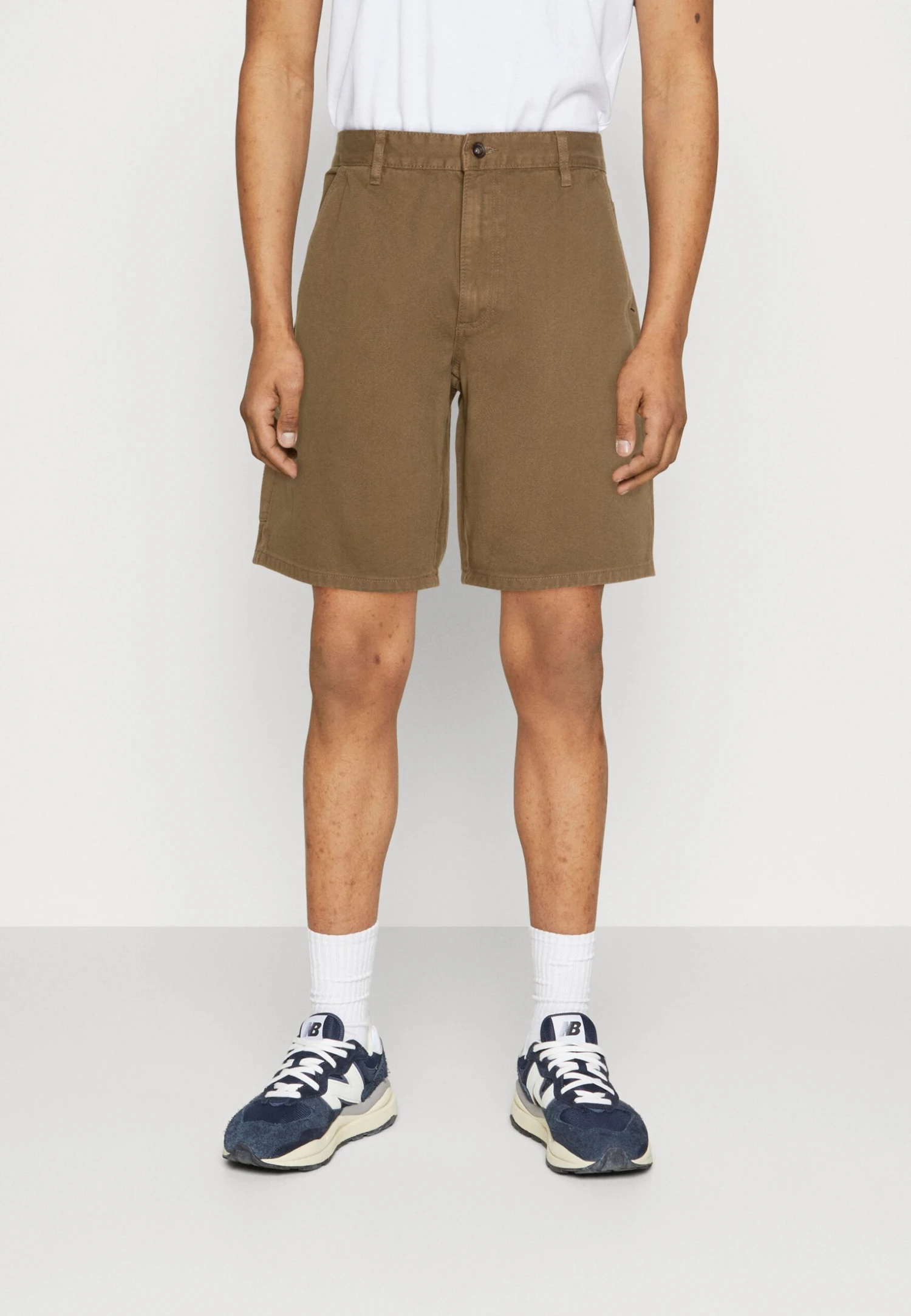 Redefined Rebel Rrmarcelo - Shorts - Gothic Olive 3 Redefined Rebel Rrmarcelo - Shorts - Gothic Olive