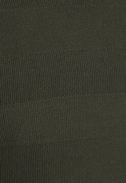 Redefined Rebel Savion- Trui - Rosin 13 Redefined Rebel Savion- Trui - Rosin -Redefined Rebel e0ffdcc9db8b4b1f8cd61720a1ff386c