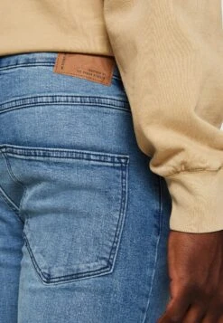 Redefined Rebel Rrstockholm Jeans - Straight Leg Jeans - Smooth Indigo Destroy 13 Redefined Rebel Rrstockholm Jeans - Straight Leg Jeans - Smooth Indigo Destroy -Redefined Rebel ea4417830911417b956b121d333a0bc8