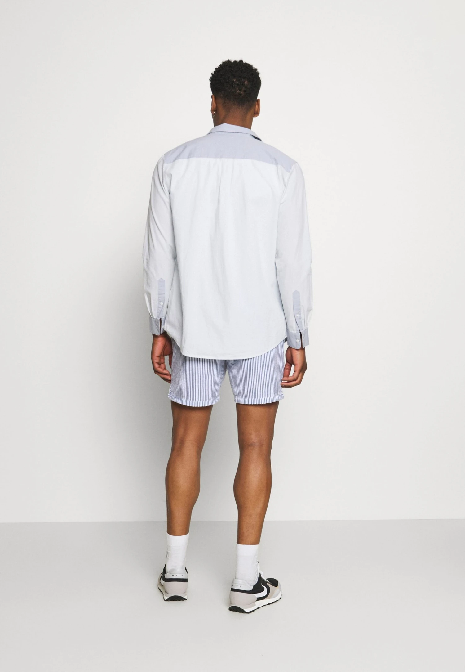 Redefined Rebel Ian - Shorts - Navy 5 Redefined Rebel Ian - Shorts - Navy - Afbeelding 3