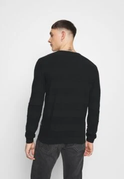 Redefined Rebel Savion- Trui - Black 10 Redefined Rebel Savion- Trui - Black -Redefined Rebel f1c8343b239a425fb1d95690a18a5803