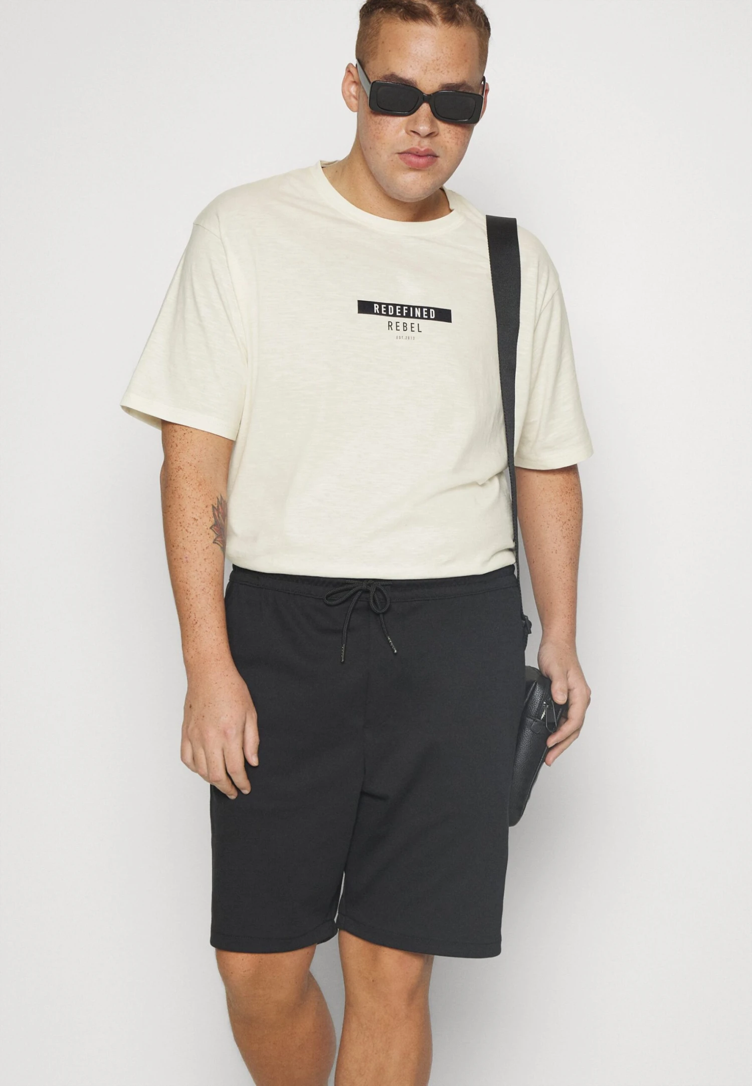 Redefined Rebel Guti Tee - T-Shirt Print - Pristine 6 Redefined Rebel Guti Tee - T-Shirt Print - Pristine - Afbeelding 4