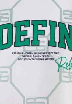 Redefined Rebel Sack Tee - T-Shirt Print - White Crazy 12 Redefined Rebel Sack Tee - T-Shirt Print - White Crazy -Redefined Rebel fe56441bcd0c45f88e6fc8877034921d